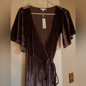 NWT Baltic Born Velvet Plum Tie Maxi
